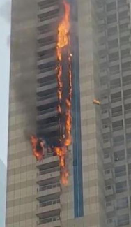 Un incendie se déclare à Dubai dans ce gratte ciel de 75 étages